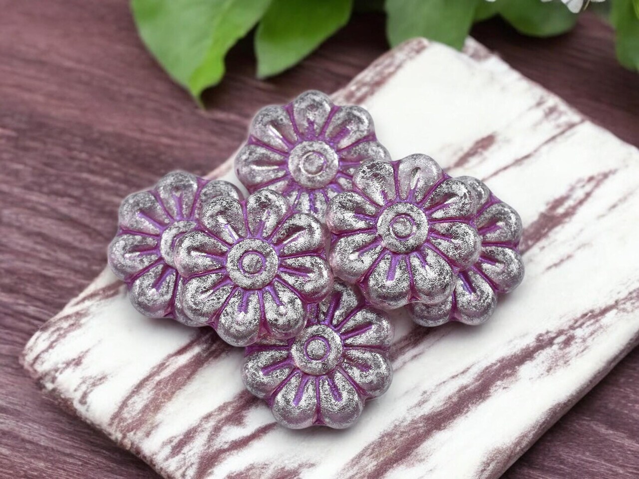 *6* 18mm Purple Washed Transparent Silver Lavender Daisy Flower Beads